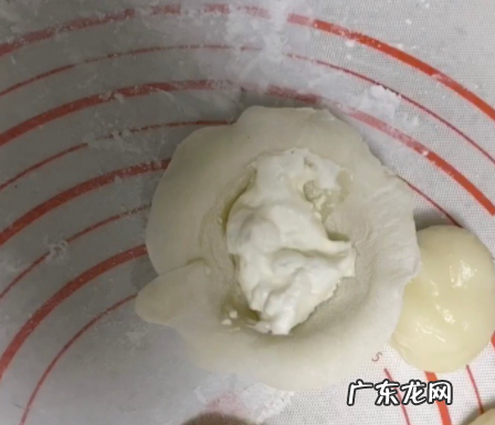 雪媚娘的熟糯米粉怎么弄,雪媚娘怎样制作