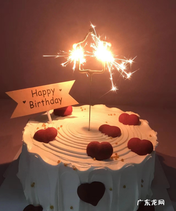 怎么样发文祝自己生日快乐,自已给自己的生日祝福语