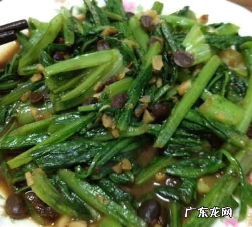 烧油麦菜的家常做法,烧油麦菜家常做法