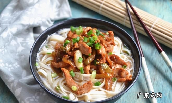 重庆榨菜肉丝面的做法是什么,正宗榨菜肉丝面的做法