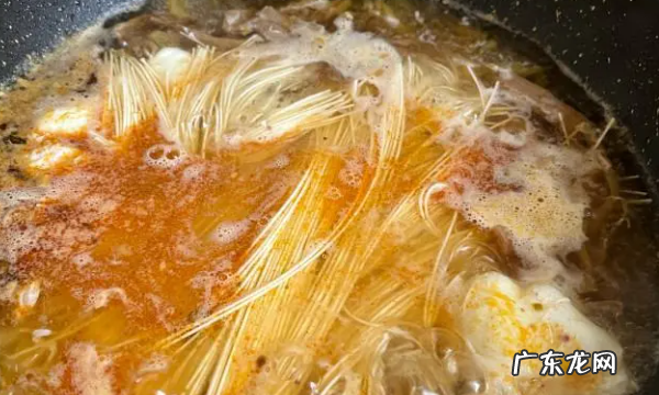 重庆榨菜肉丝面的做法是什么,正宗榨菜肉丝面的做法