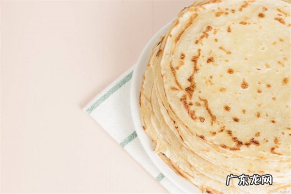 烙饼怎么样层多又酥又软,烙饼的时候油溅到眼睛里