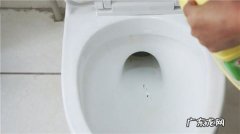 厕所被头发堵住了怎么办,头发堵塞下水道堵了怎么办妙招