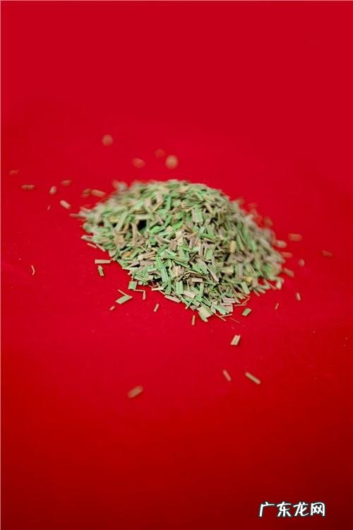 乌拉草有什么用处,东北三宝中的乌拉草的优点是什么