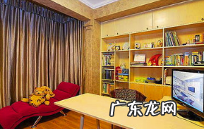 书架对着卧室门口好不好,卧室书架对门不好改放其他东西能化解么