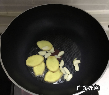 高压锅炖鸡上汽后多久关火,高压锅炖鸡多久熟