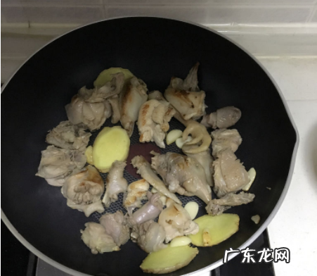 高压锅炖鸡上汽后多久关火,高压锅炖鸡多久熟