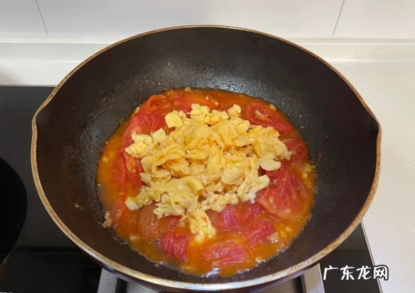 西红柿鸡蛋怎么炒的,炒西红柿鸡蛋怎么炒