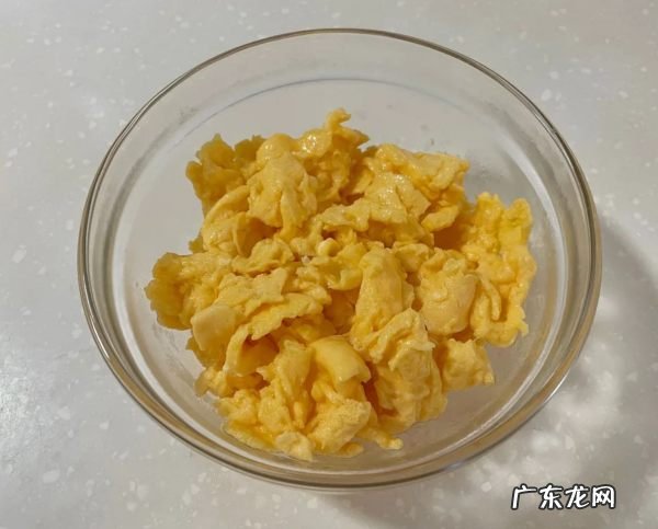 西红柿鸡蛋怎么炒的,炒西红柿鸡蛋怎么炒