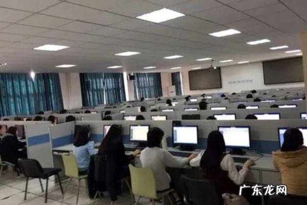 注册会计师必须在所在省报名,会计考试一年可以考几次