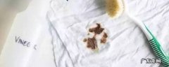 如果清洗衣服上的油污 衣服有油污用什么清洗干净