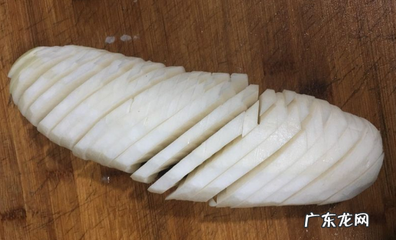白萝卜怎么切长条不断,长白萝卜怎么切螺旋
