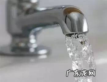 室内自来水管冻住了怎么办,家里自来水管堵了怎么疏通