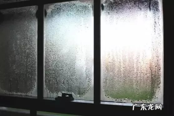 冬天室内窗户玻璃结冰怎么办,冬天窗户漏风怎么办