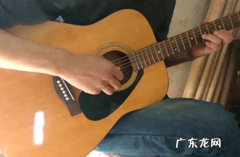 关于元旦的民谣有哪些,适合元旦播放的歌曲有哪些