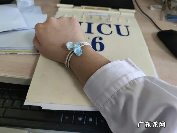 口罩怎么做蝴蝶结手环,口罩绳子怎么做手工简单