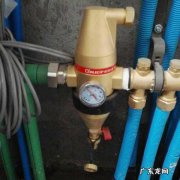 壁挂炉烟囱冒热气正常,燃气壁挂炉排烟管尺寸