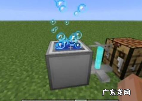 我的世界复制手中物品指令是什么,我的世界基岩版如何用指令复制背包的物品