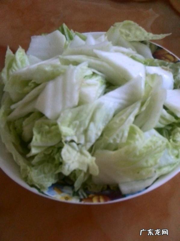 白菜炖蘑菇怎么做,香菇炖白菜怎么做好吃窍门