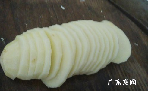 薯条塔怎么切,薯条怎么切的那么均匀