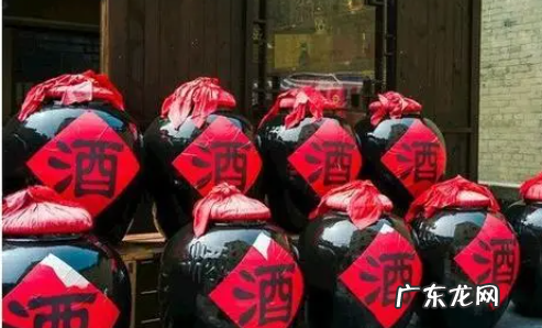 酒精勾兑的酒是什么标准号,国标纯粮酒和勾兑酒的区别