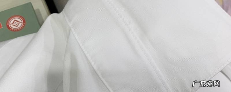 衣服发黄怎么洗干净 衣服发黄怎么洗白