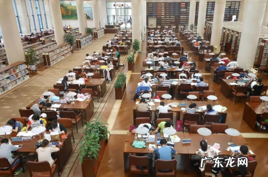 浙江图书馆建于什么时候,浙江最大的图书馆排名