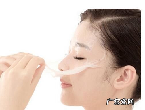 敷了面膜之后还需要涂其他东西,敷完面膜后要擦水乳和面霜晚上