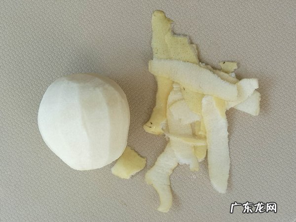 煮梨水都放什么东西,煮梨水需要放什么止咳