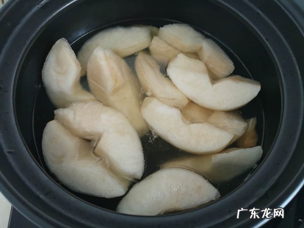 煮梨水都放什么东西,煮梨水需要放什么止咳
