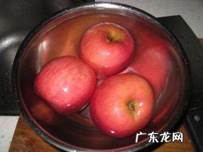 苹果怎么才能洗干净,苹果怎么洗才干净 苹果的清洗方法