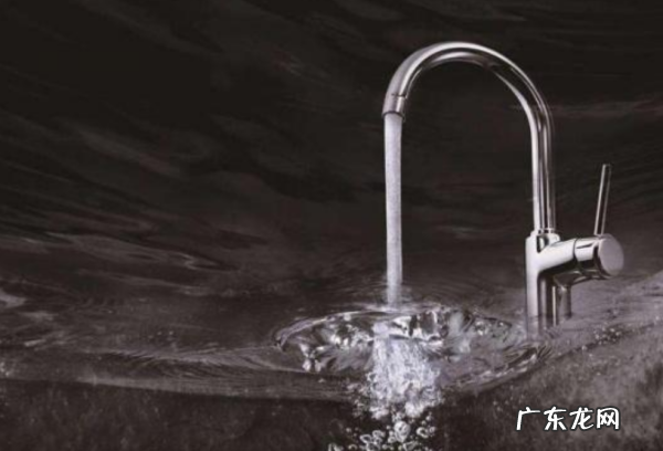 水龙头被冻住不出水怎么办,家里水龙头冻住了不出水怎么办