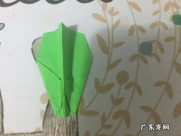 滑翔飞机怎么折,最牛滑翔纸飞机的折法简单最新版