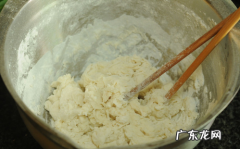 如何烙盒子的面怎么和,烙盒子怎么和面做又软又好吃