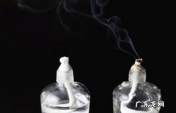 75度酒精酒精的燃点是多少,75度的酒精燃点是多少度