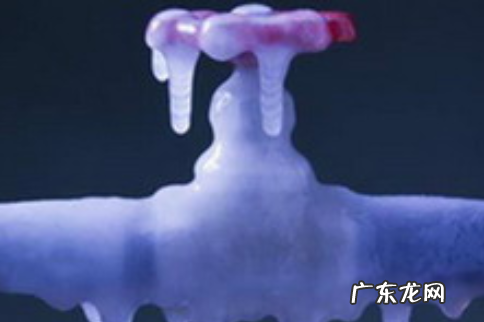 卫生间下水道冻住了如何解冻,地下下水道冻了怎么能通开