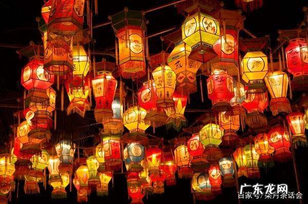 赏灯的民俗怎么来,元宵节赏花灯的由来和寓意00字