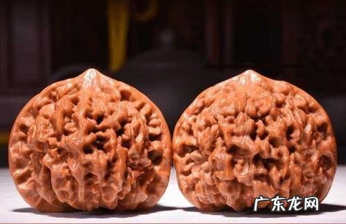 文玩核桃凹槽里面黑怎么去除,文玩核桃里面的脏东西怎么清理干净