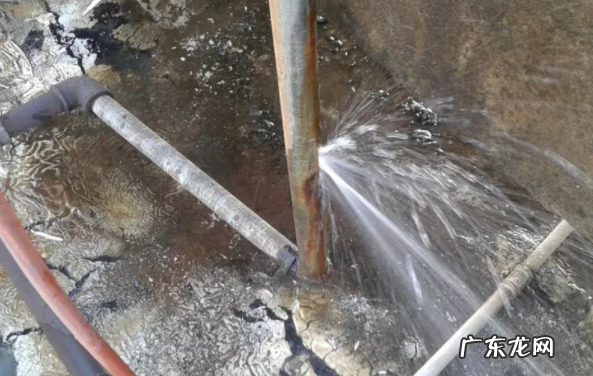 地下的自来水管冻了怎么办,埋在地下的自来水管冻了怎么办