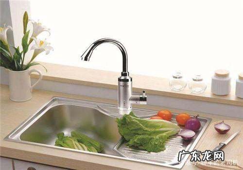 冬季室外怎么防止水结冰,冬天零下几度太阳能水管结冰