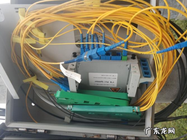 网络光信号一直闪红灯怎么解决,网络光信号一直闪红灯怎么解决