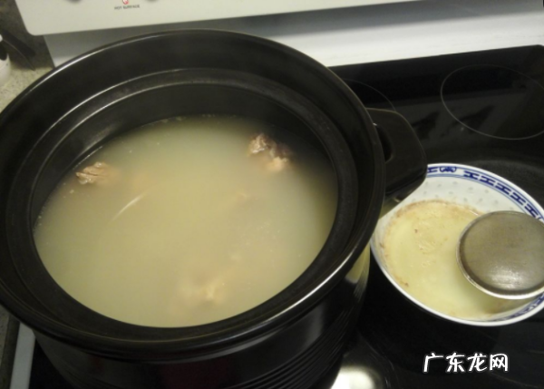 汤粉高汤的熬制方法,汤粉的高汤怎么熬