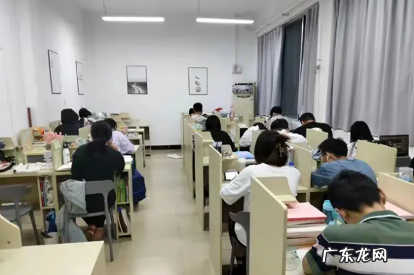 多少岁考上注册会计师,注册会计师有年龄限制