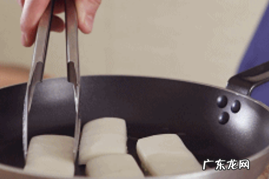 煎年糕要煮软再煎,煎年糕的做法