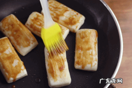 煎年糕要煮软再煎,煎年糕的做法
