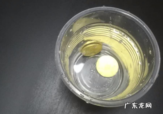 铜像生锈发绿如何去除恢复,铜像上锈什么方法去锈最好