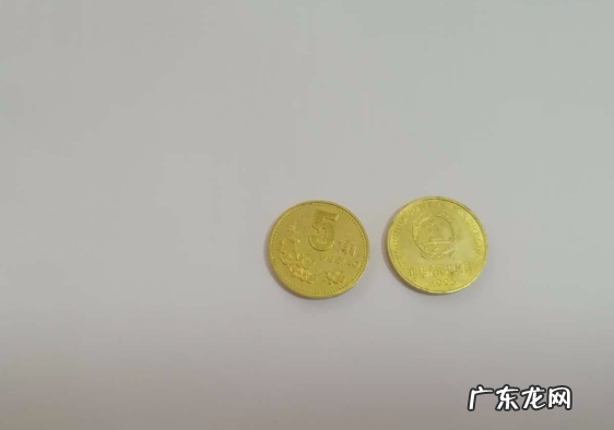 铜像生锈发绿如何去除恢复,铜像上锈什么方法去锈最好