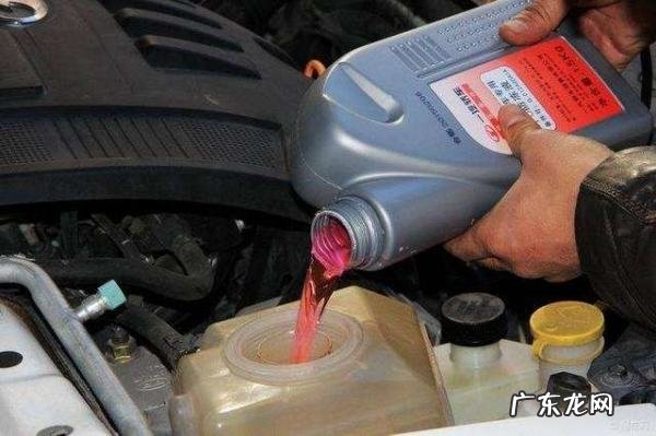 发动机冷却液多久换,汽车发动机冷却液多久换一次