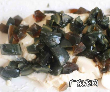皮蛋豆腐的汁怎么调,皮蛋豆腐的汁怎么调