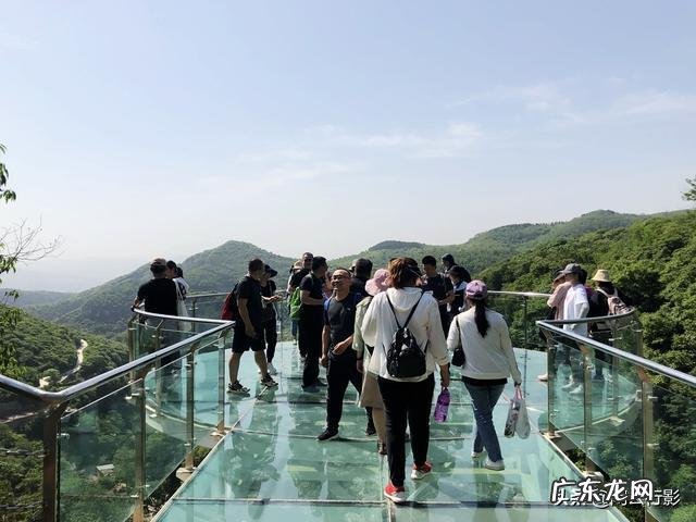 博山玻璃栈道在哪里,张家界玻璃栈道在哪个景区里有
